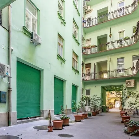 Apartamento Extreme - Ultra Mini Budapest