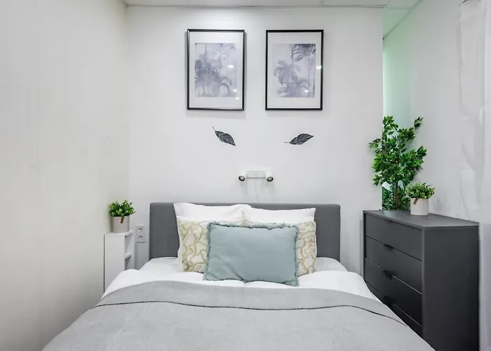 Extreme - Ultra Mini Apartment *